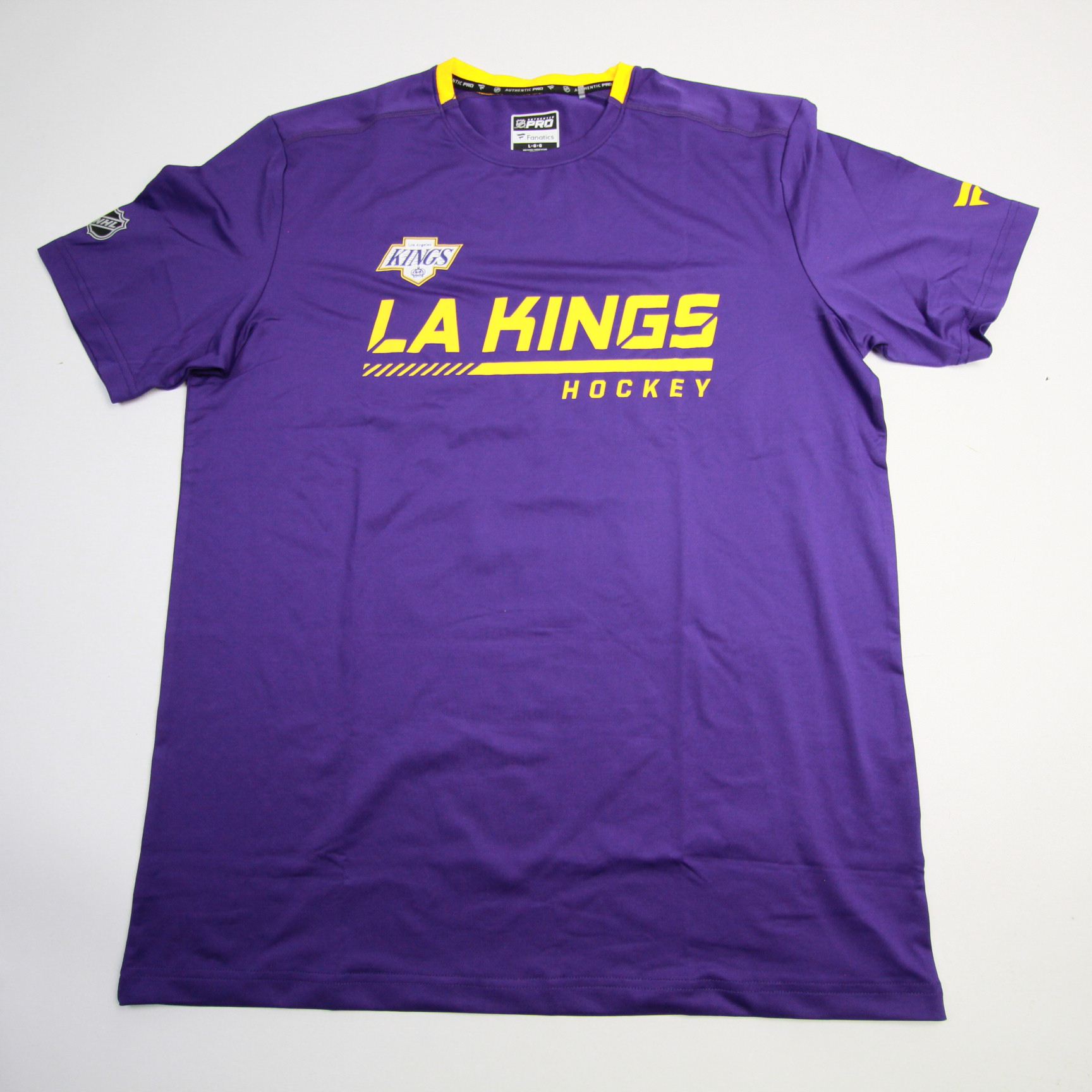 Los Angeles Kings Fanatics NHL Pro Authentics Short Sleeve Shirt