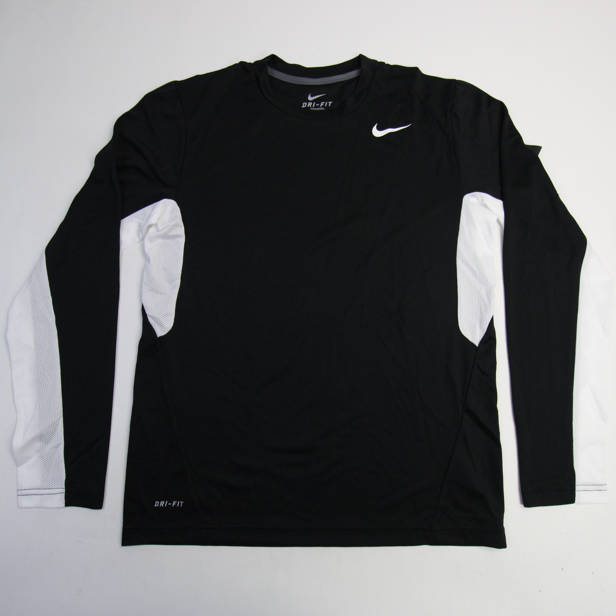Nike Dri-FIT Team (MLB New York Yankees) Men's Long-Sleeve T-Shirt