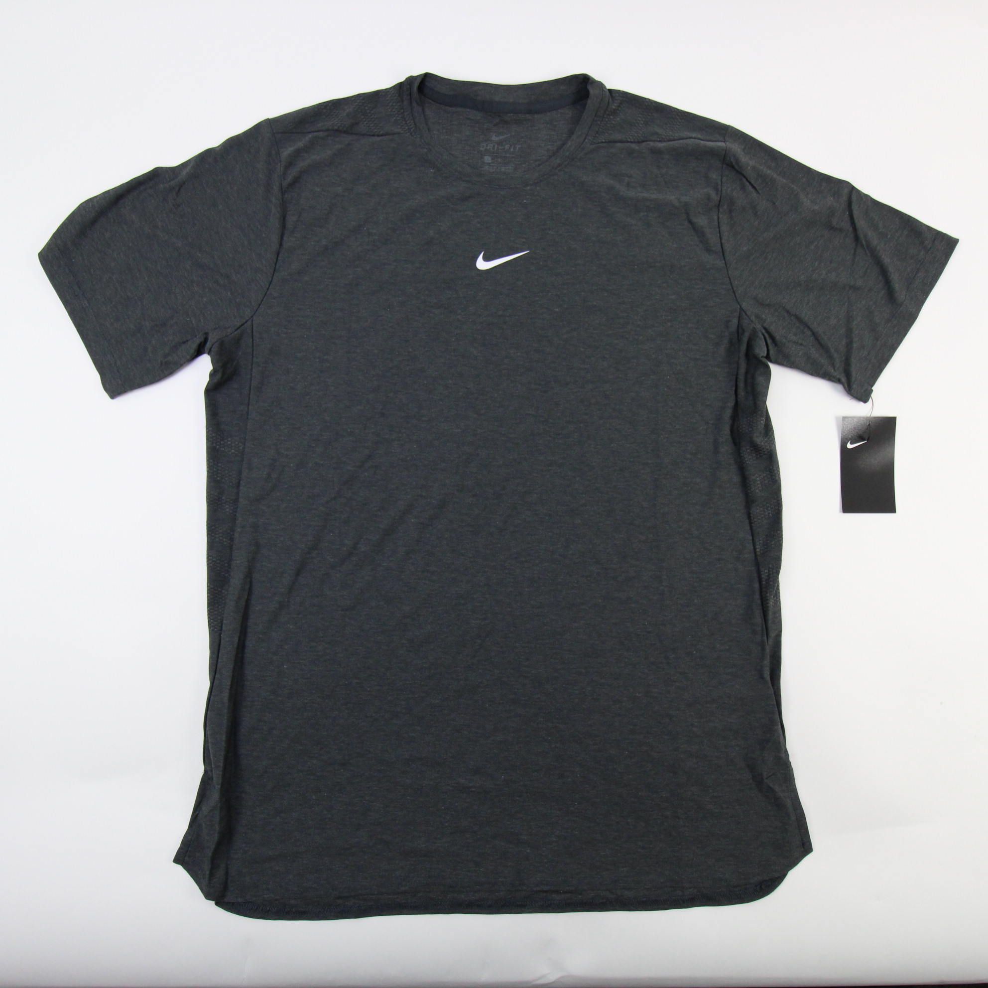 XL NY Giants Nike Dri Fit T-shirt  Dri fit t shirts, Nike dri fit, Team  apparel