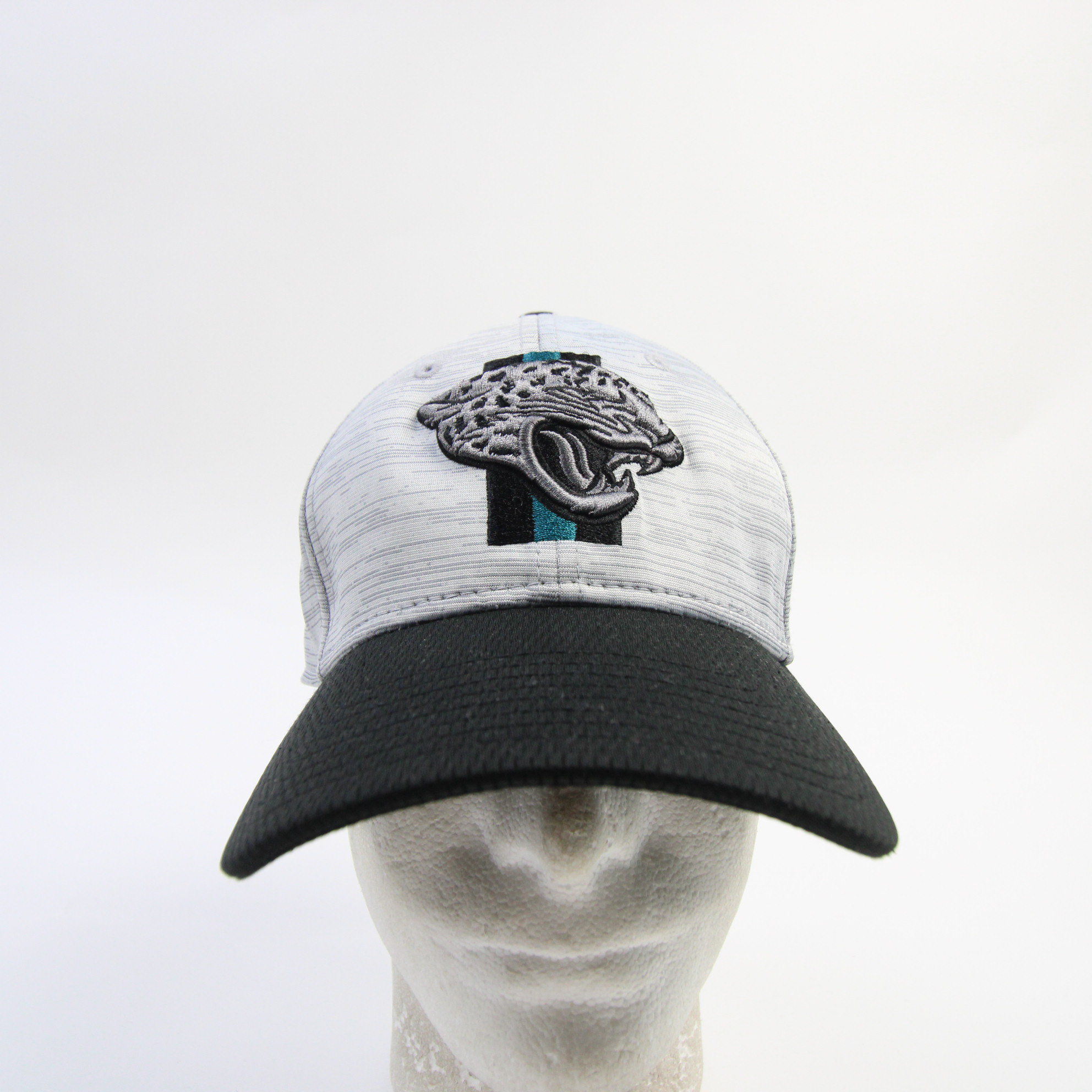 Jacksonville Jaguars New Era 39thirty Fitted Hat Unisex Light Gray/Black  Used