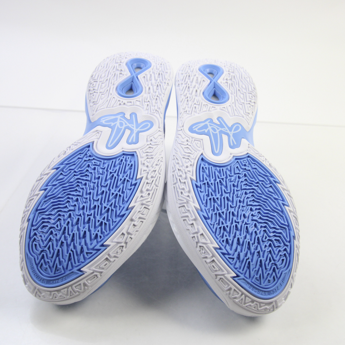 Nike Kyrie Basketball Shoe Men's Light Blue/White New without Box eBay